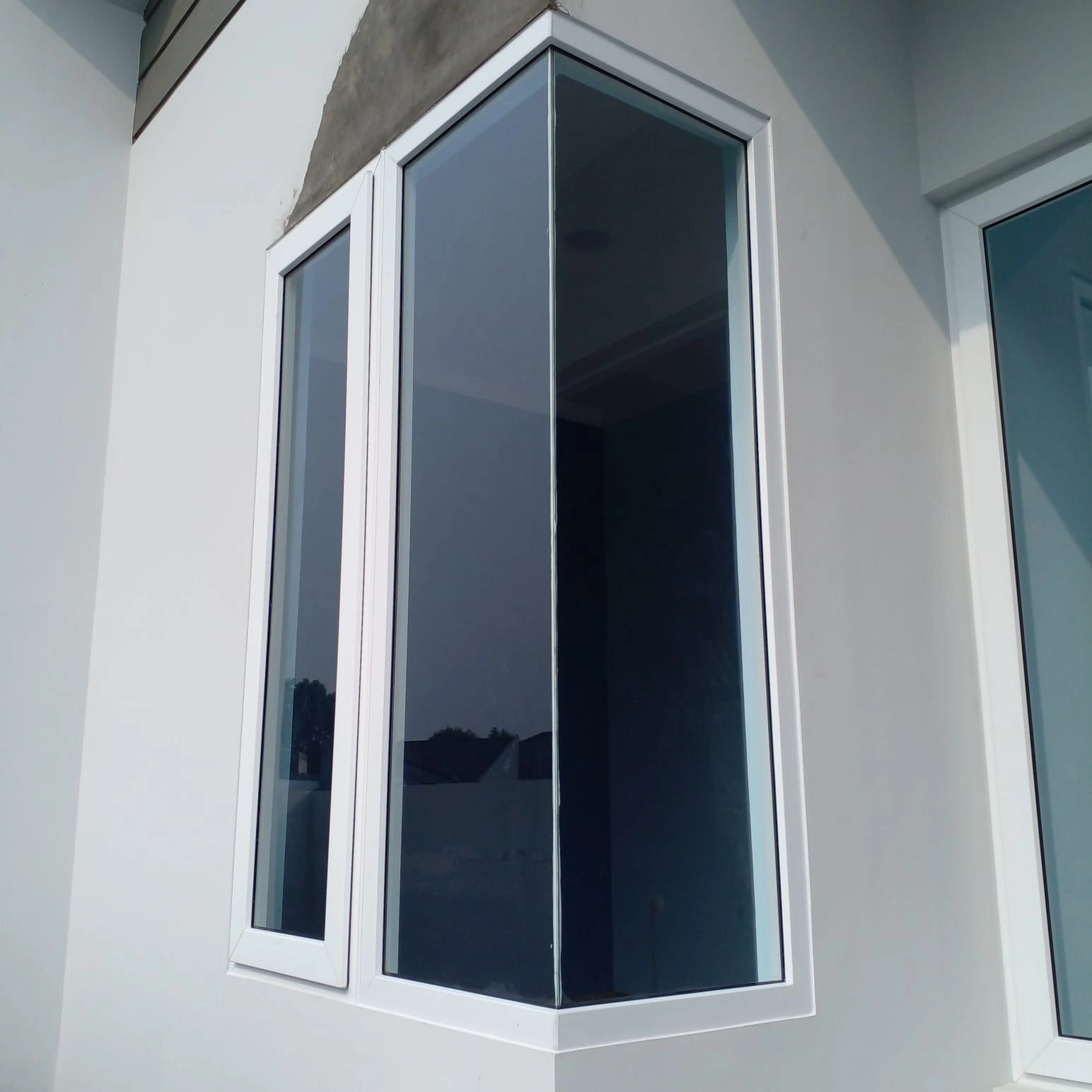 Kaca Rumah UPVC